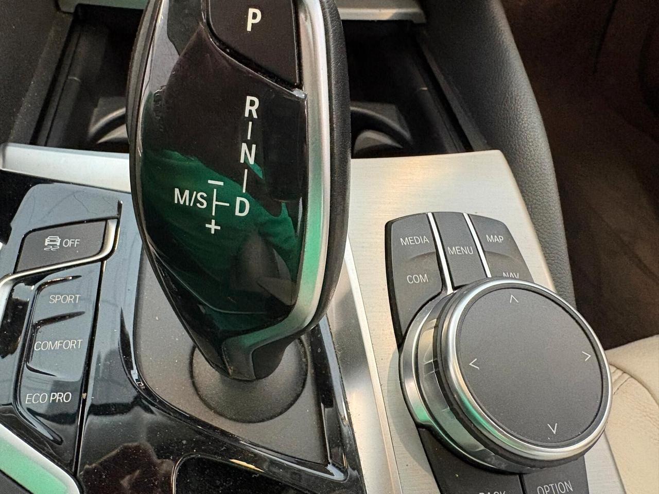 Bmw 520 d Touring BUSINESS Aut. PELLE