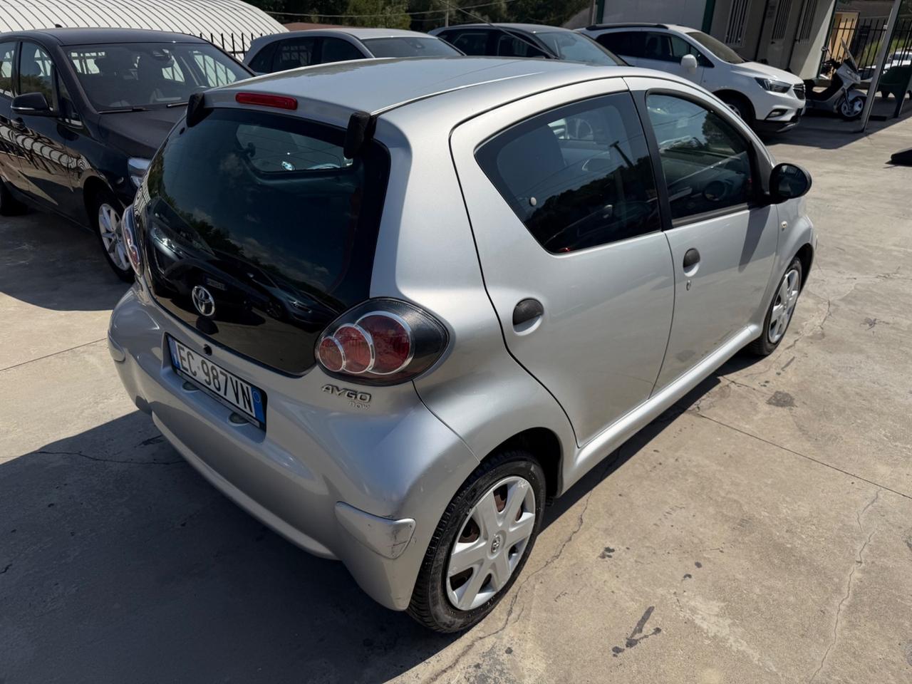 TOYOTA AYGO 1.0 5PORTE /2010/140.000KM