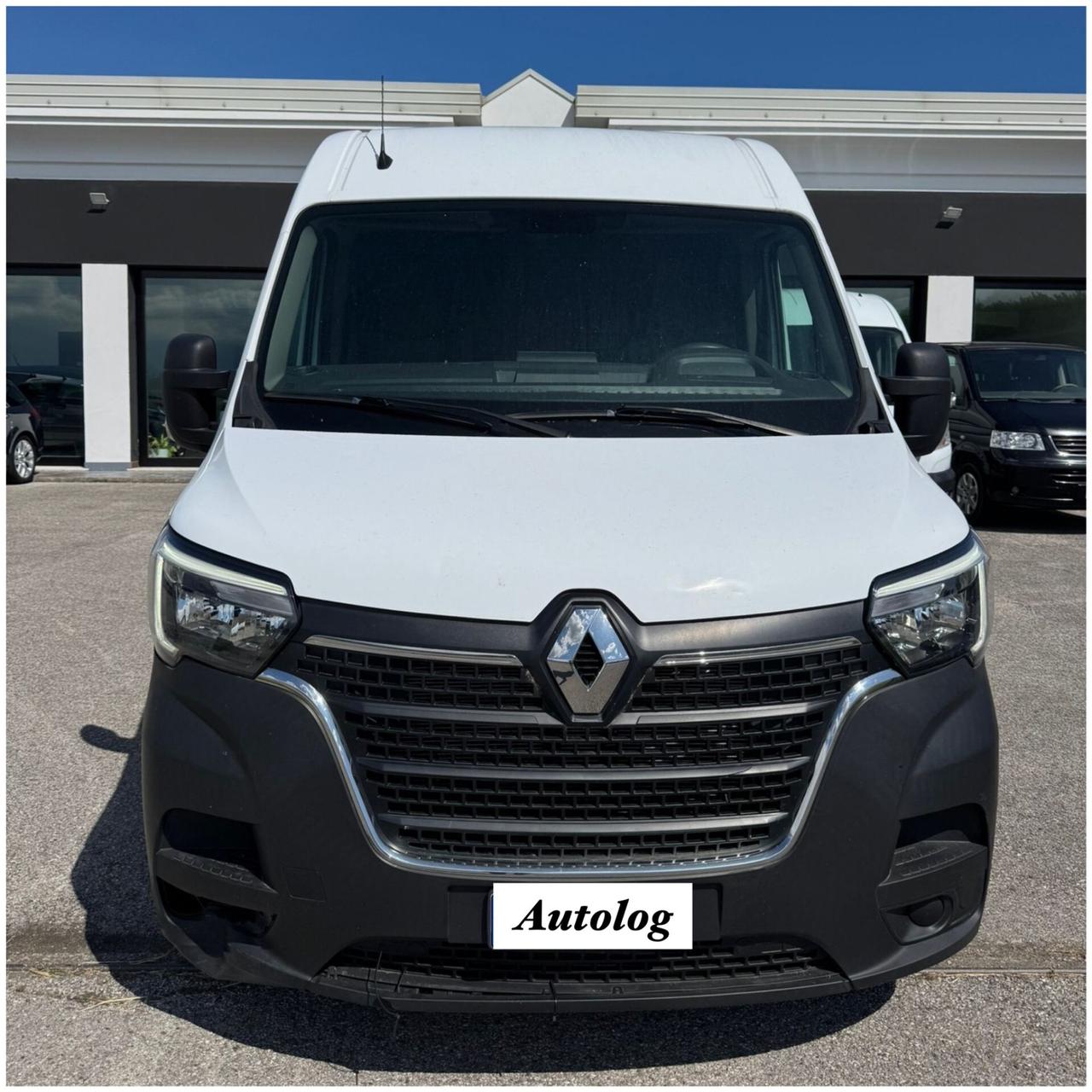 Renault Master T35 2.3 dCi 135 PASSO LUNGO