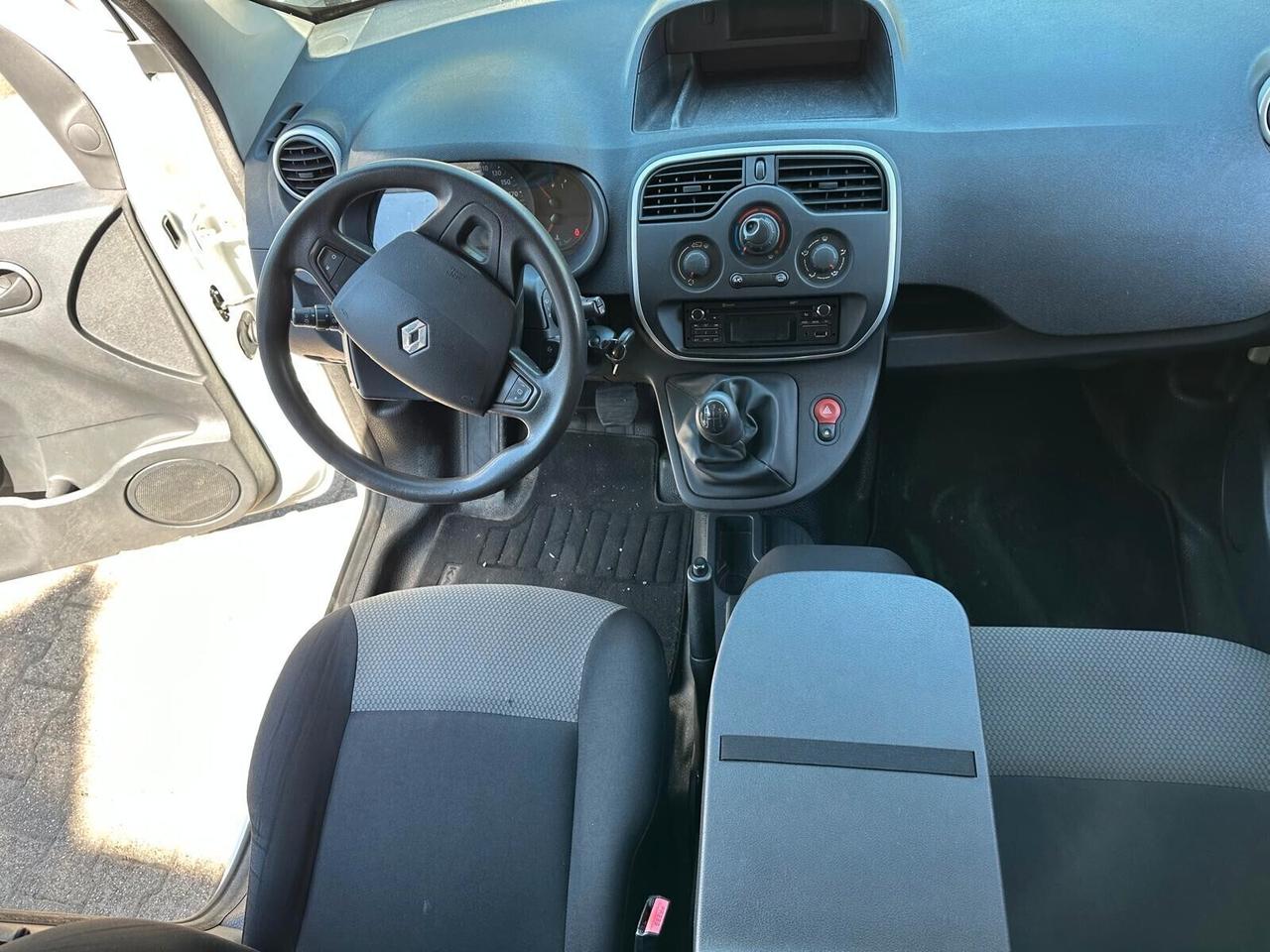 Renault Kangoo | 1.5 dCi | 90CV 66KW | NEOPATENTATI |