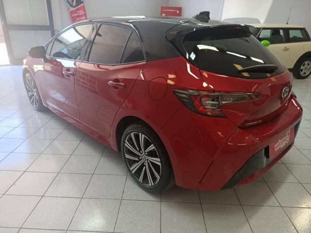 Toyota Corolla 1.8h Business cvt