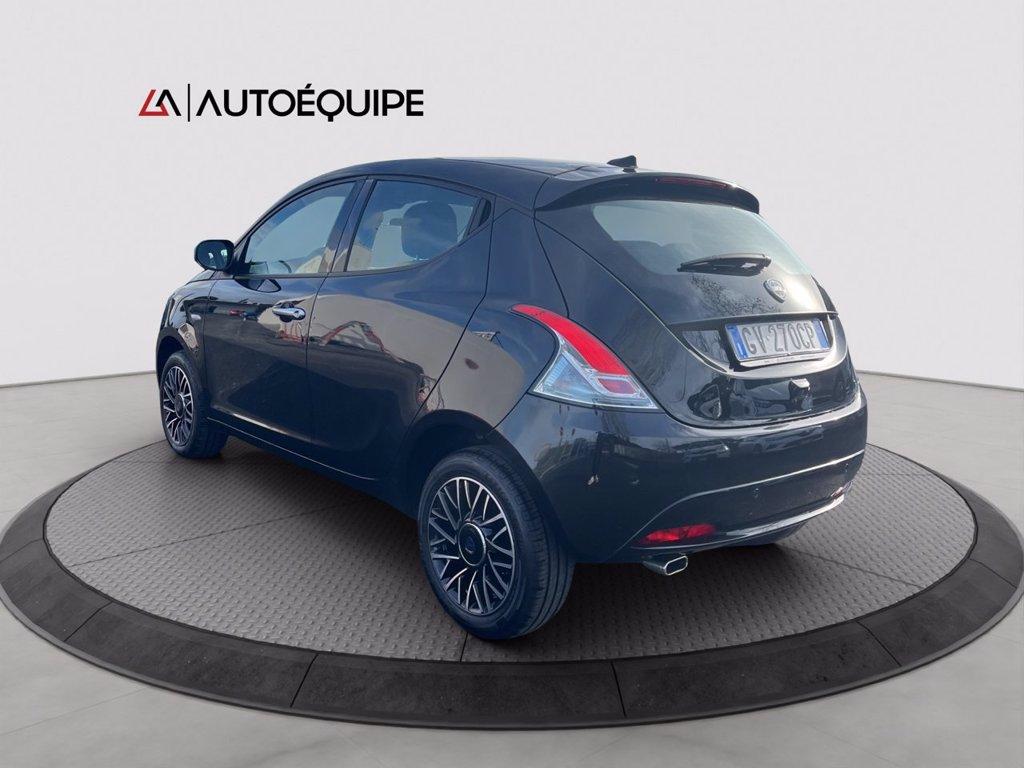LANCIA Ypsilon 1.0 firefly hybrid Platino s&s 70cv del 2024