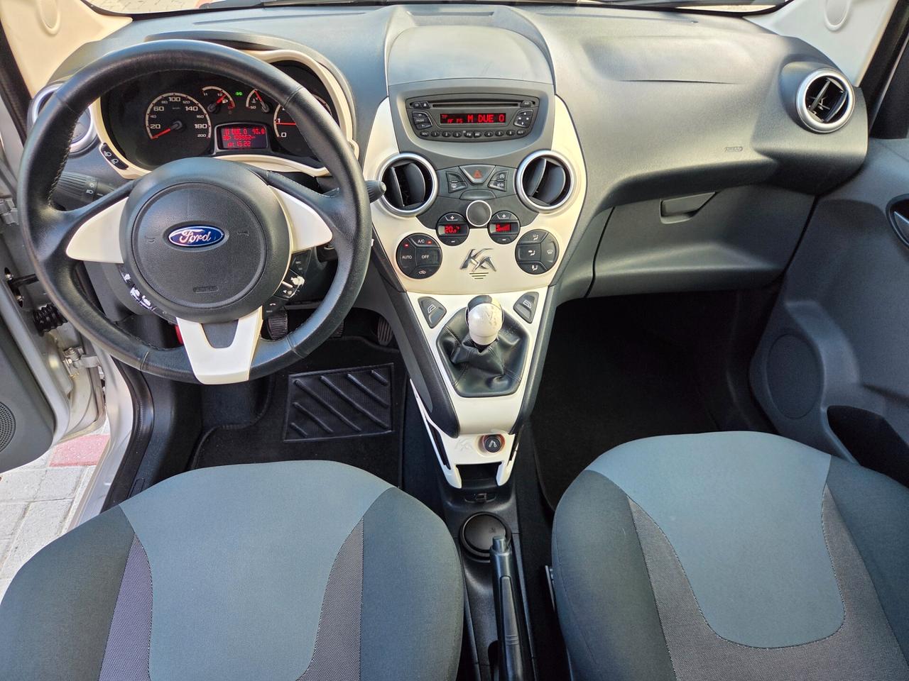 Ford Ka Ka+ 1.2 8V 69CV Titanium