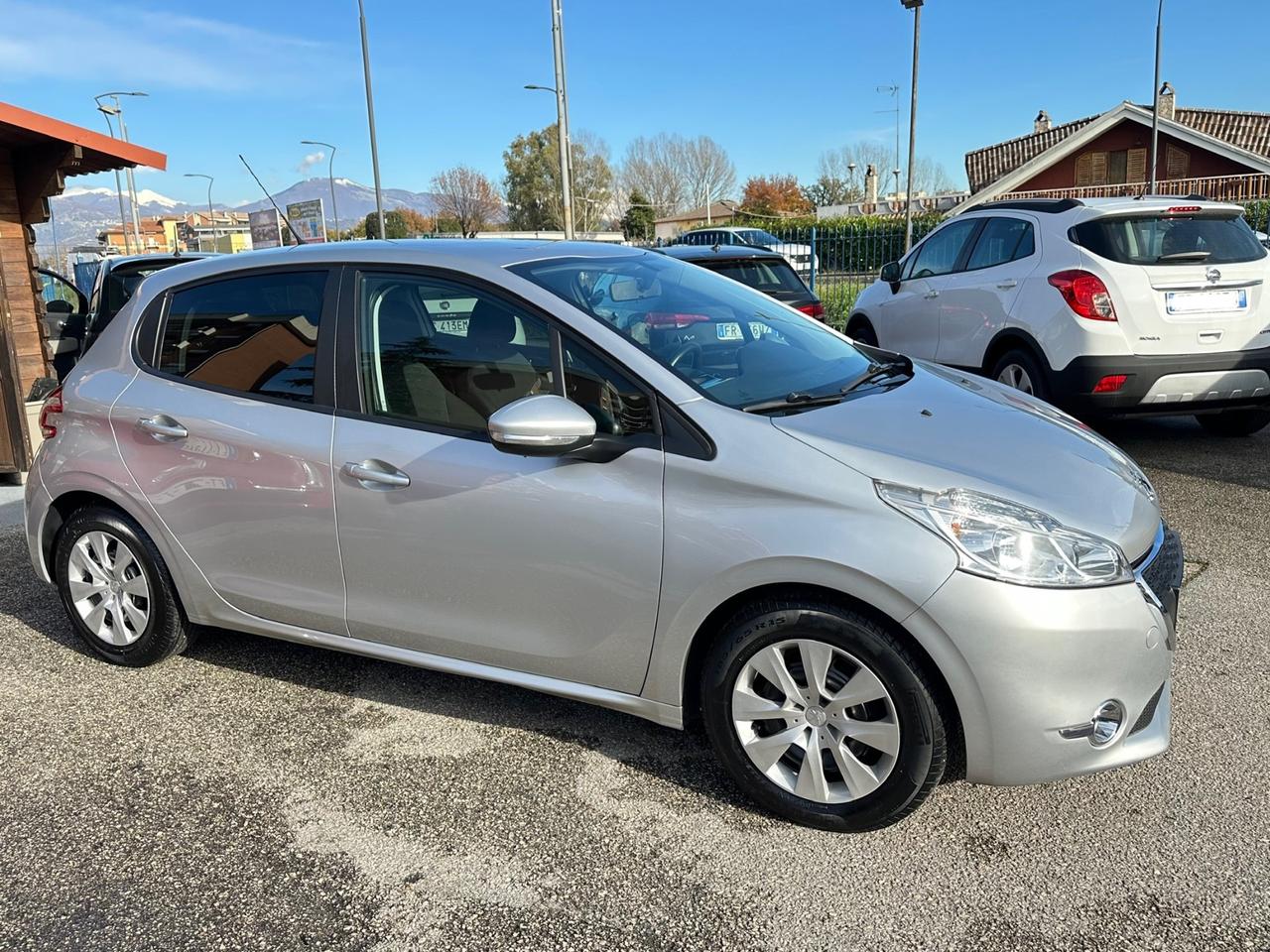 Peugeot 208 1.4 HDi 68 CV 5 porte Active