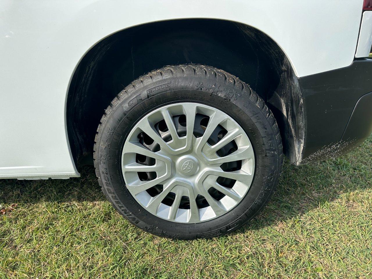 TOYOTA Proace City 1.5D 100cv S&S VAN 3 POSTI
