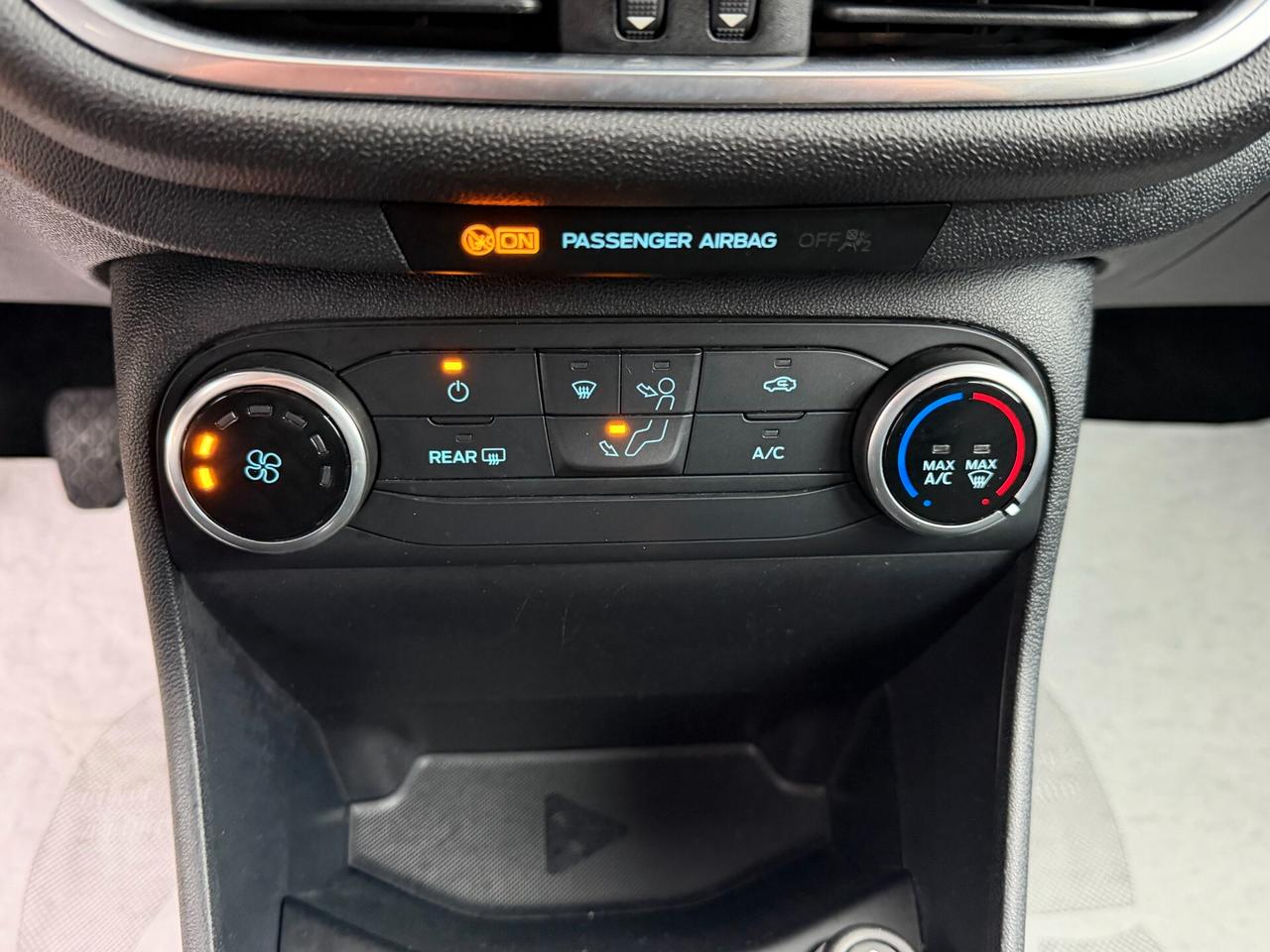 Ford Fiesta 1.5 ECOBLUE 85 cv. 5 porte CONNECT