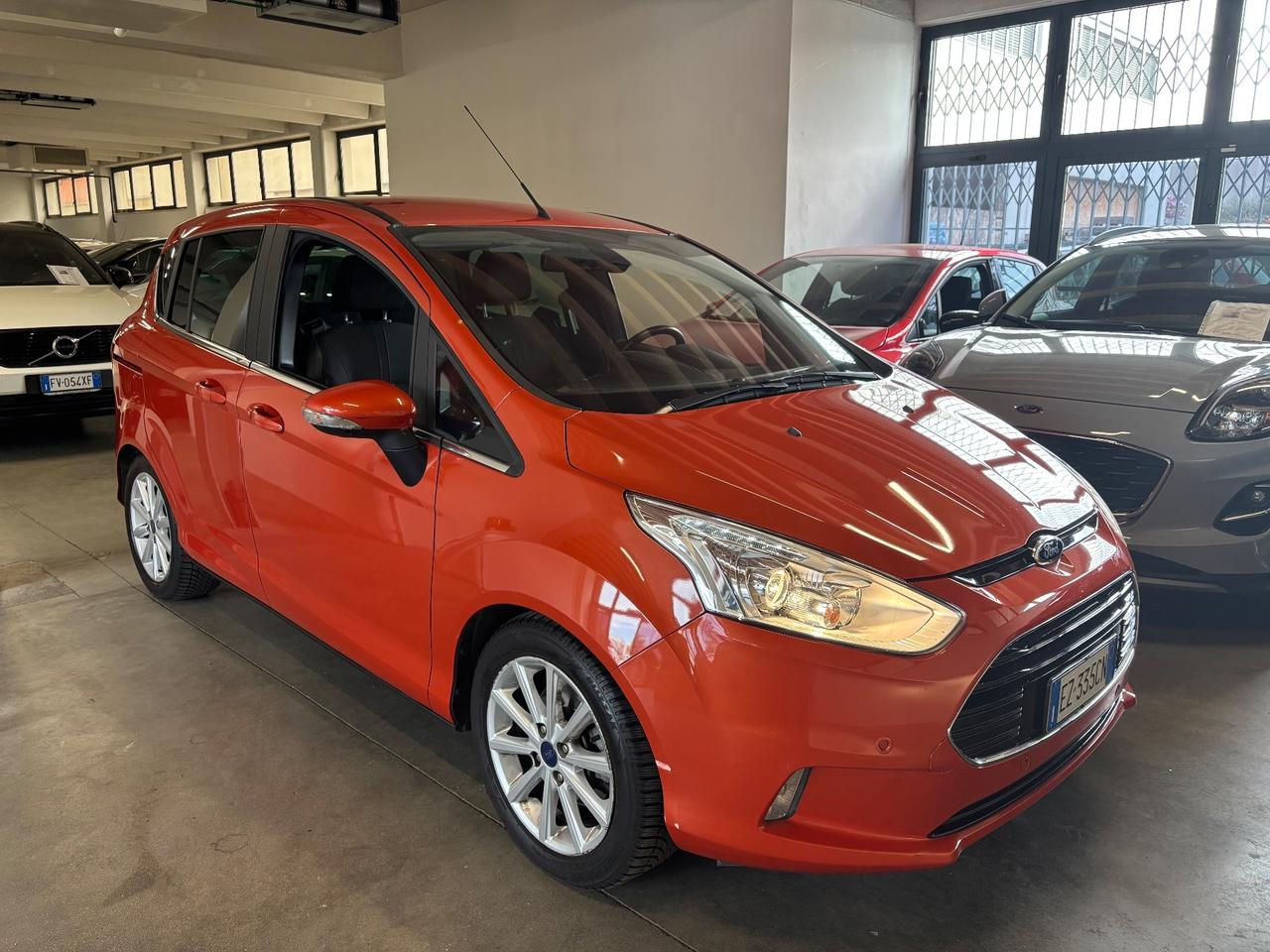 Ford B-Max 1.4 BENZ/GPL 2035 Titanium |OK NEOPATENTATI|