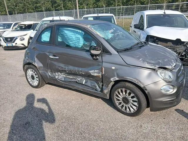 AUTO SINISTRATA