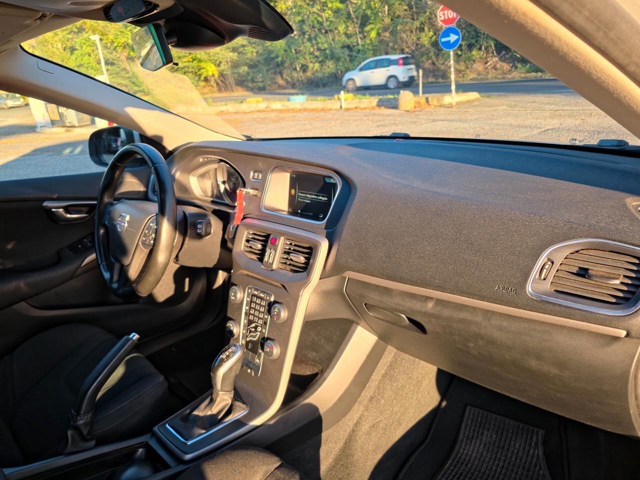 Volvo V40 D4 Momentum CV-120 Automatica E6 NEO 2016