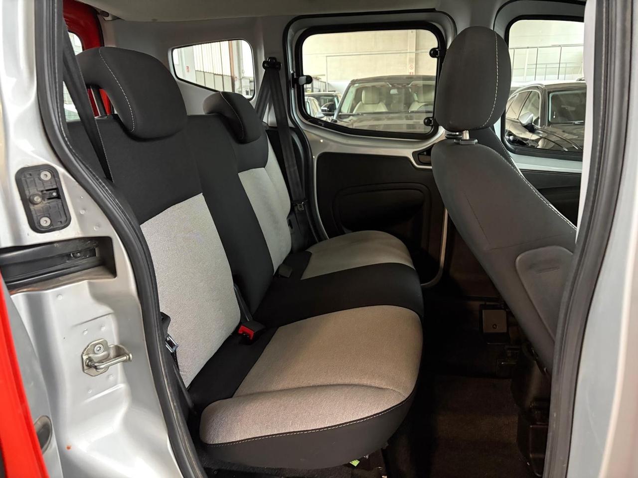 Fiat Qubo FIORINO 1.3 MJT 95CV SX (NI) (70 KW)