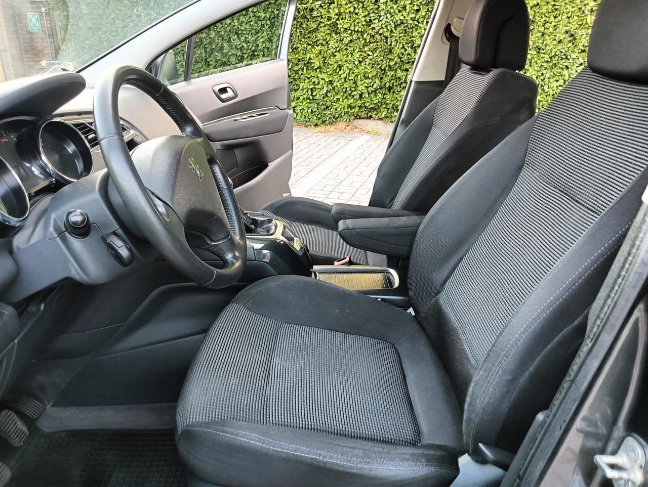 PEUGEOT 5008 1.6 VTI 120CV Family... 7 POSTTI .GPL VALIDO FINE DELL 2031... CELL 320 147 1147 WUATSAPP .CELL 3276540940 WUATSAPP..PREZZO 6200€ TRATABILLE