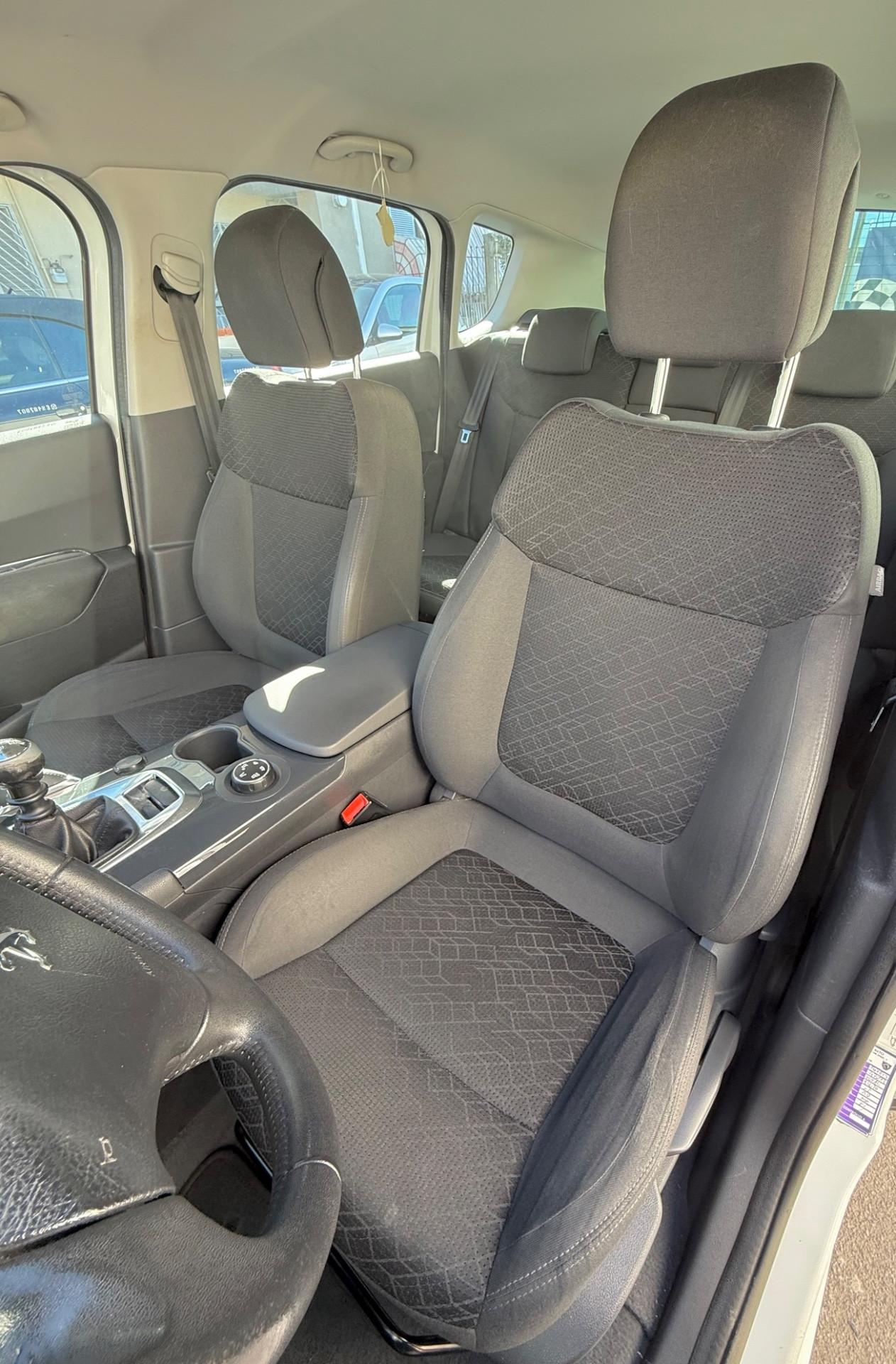 Peugeot 3008 1.6 Diesel Business 115 Cv
