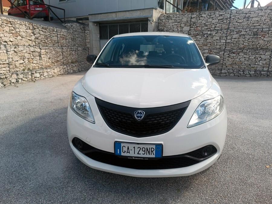 Lancia Ypsilon 1.2 69 CV 5 porte S&S Elefantino Blu 5Posti, Stupenda!