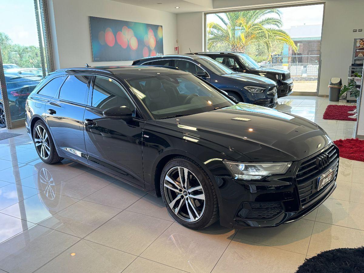 AUDI A6 Avant 2.0 TDI S-Line Identity Black