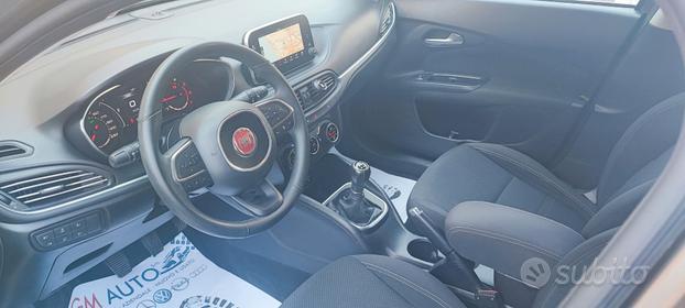 Fiat Tipo 1.3 Mjt SW Lounge 2017