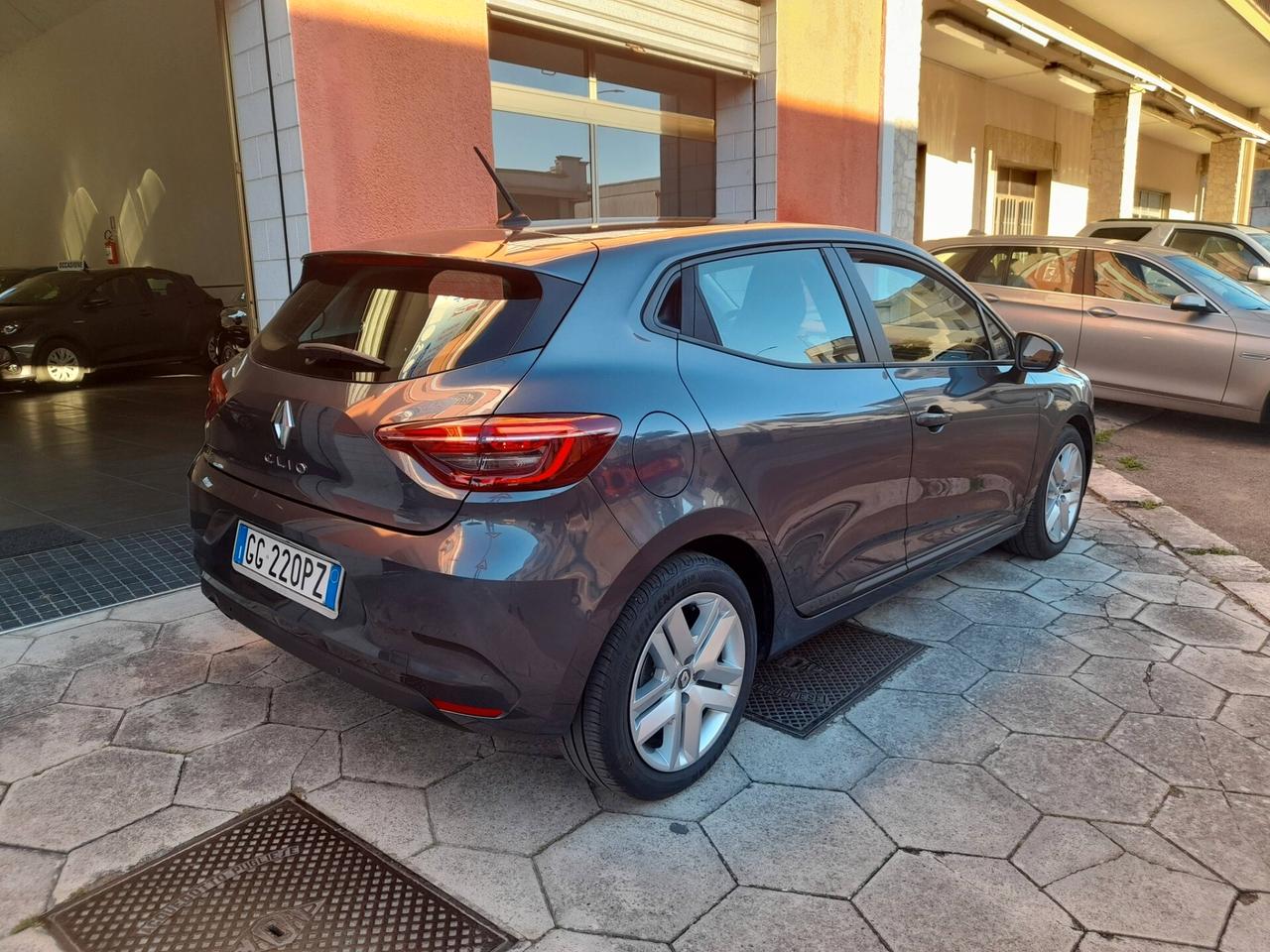 RENAULT CLIO 1.5 DCI