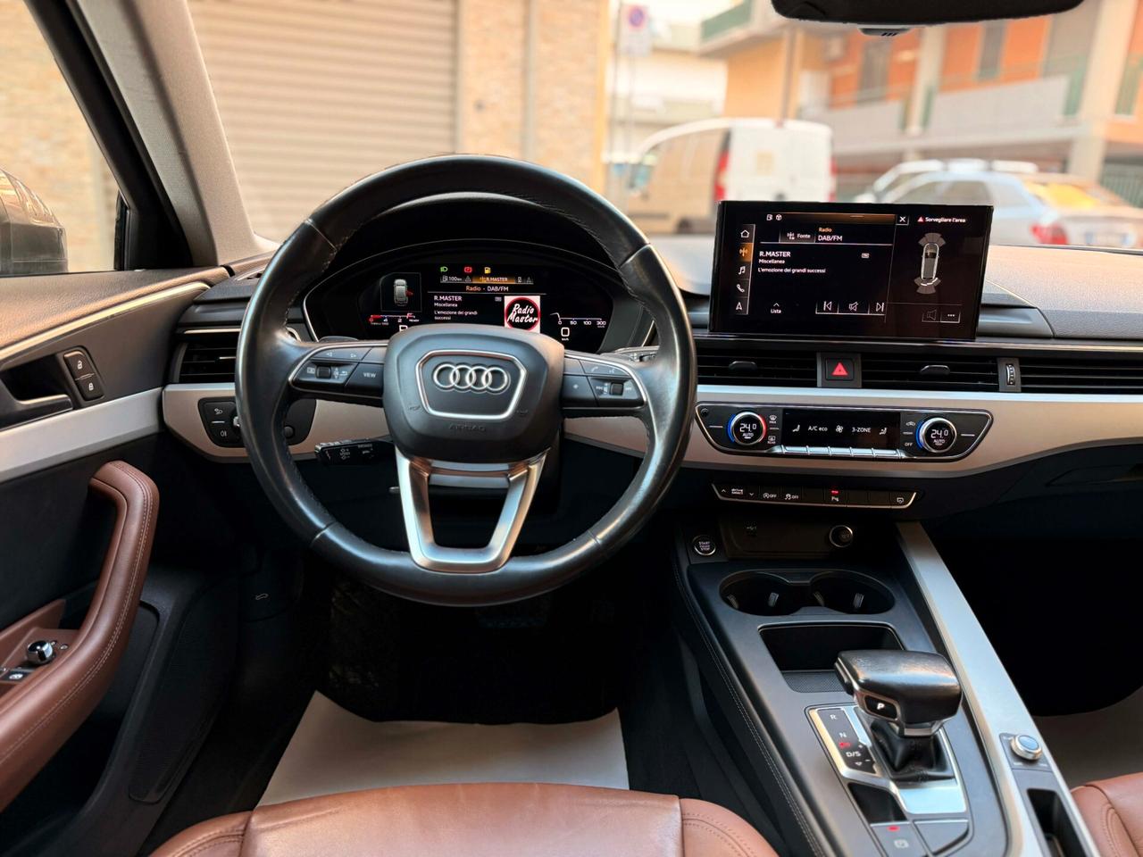 Audi A4 Avant 35 TDI/163 CV S tronic line edition