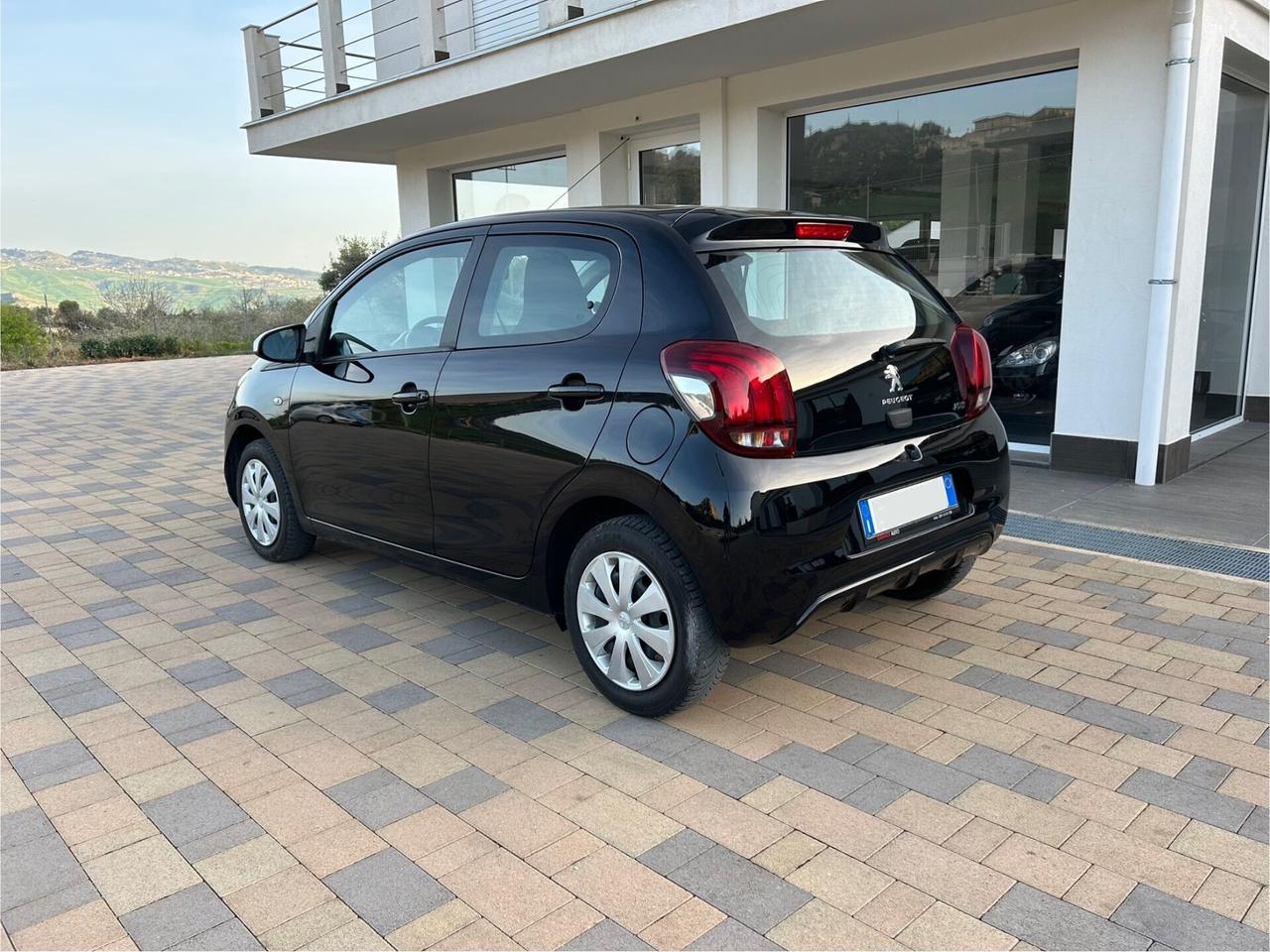 Peugeot 108 VTi 68 5 porte Active TOP!