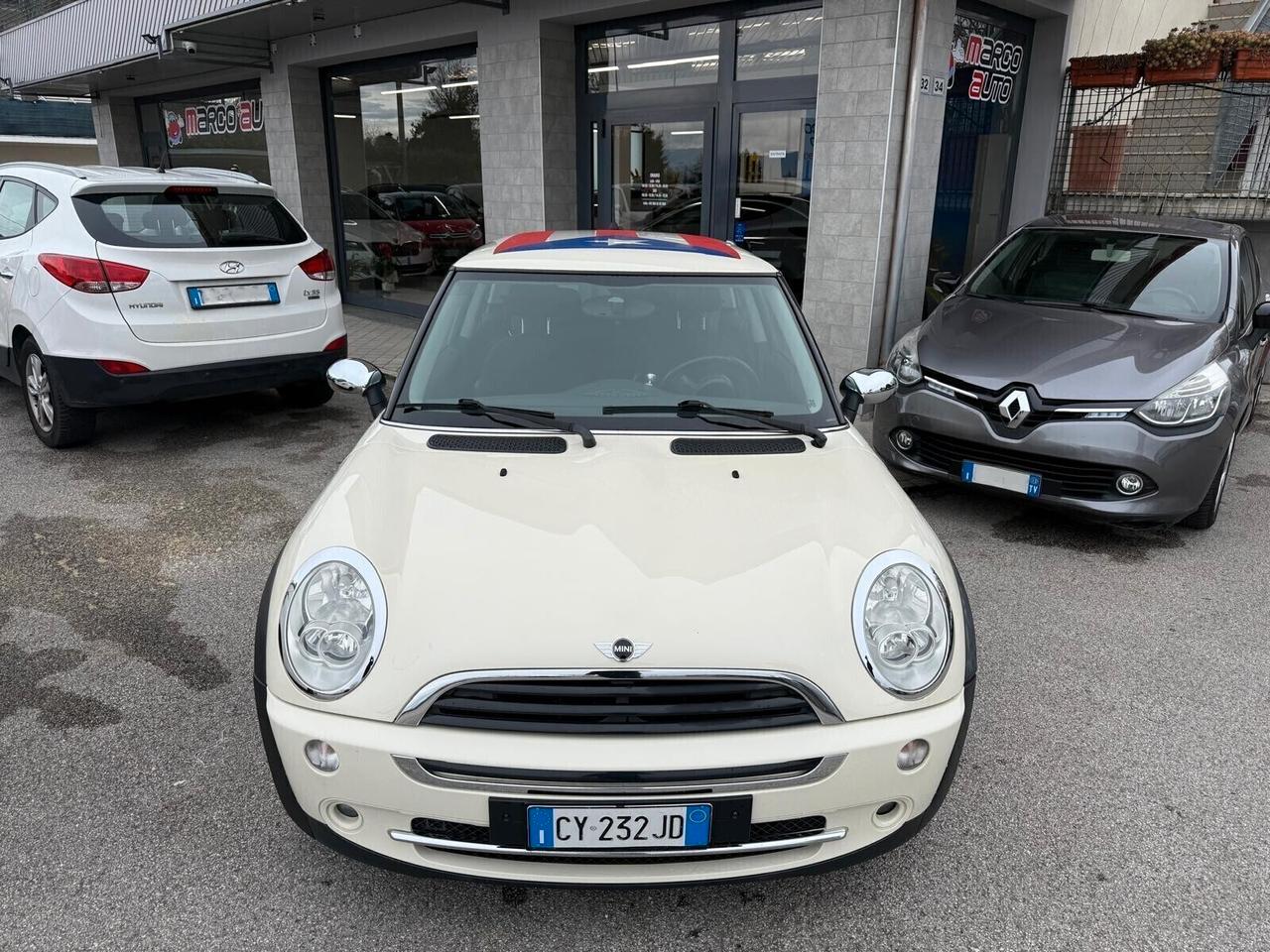 Mini 1.6 benzina Neopatentati