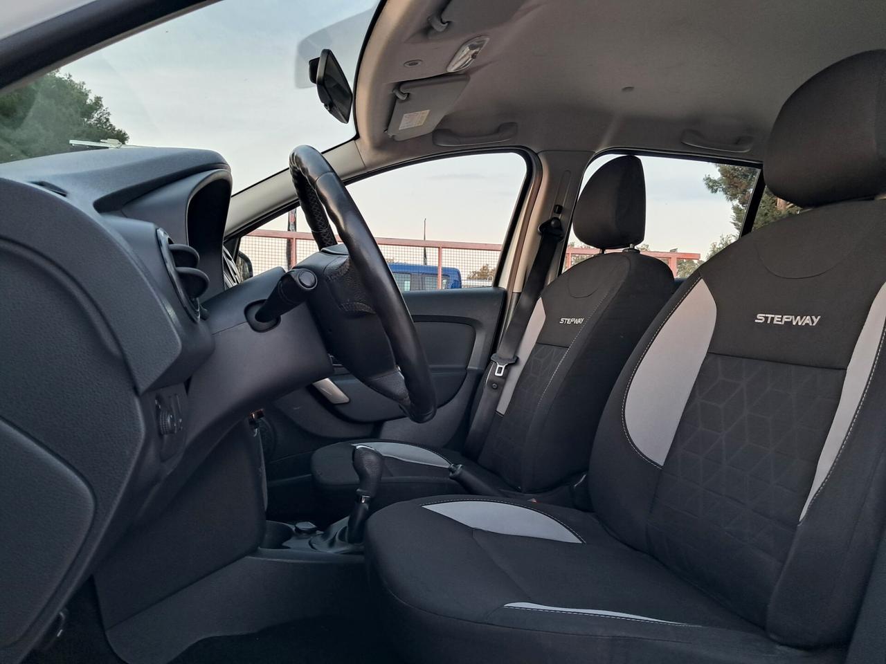 Sandero Stepway 1.5 dCi 90CV Automatica *NAVY-CRUISE*