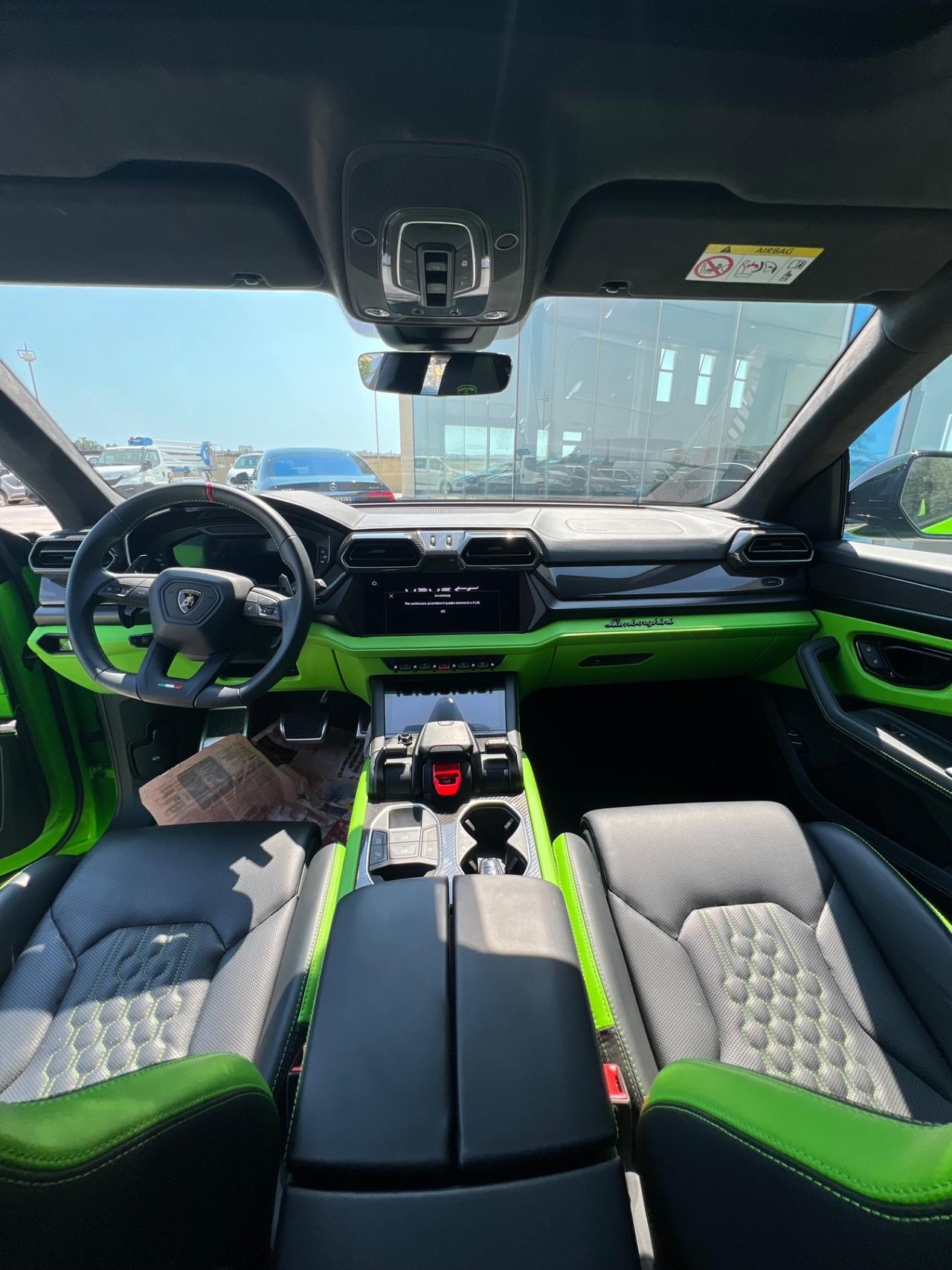Lamborghini Urus 620CV 4.0 V8 phev SE - possibilità noleggio no scoring