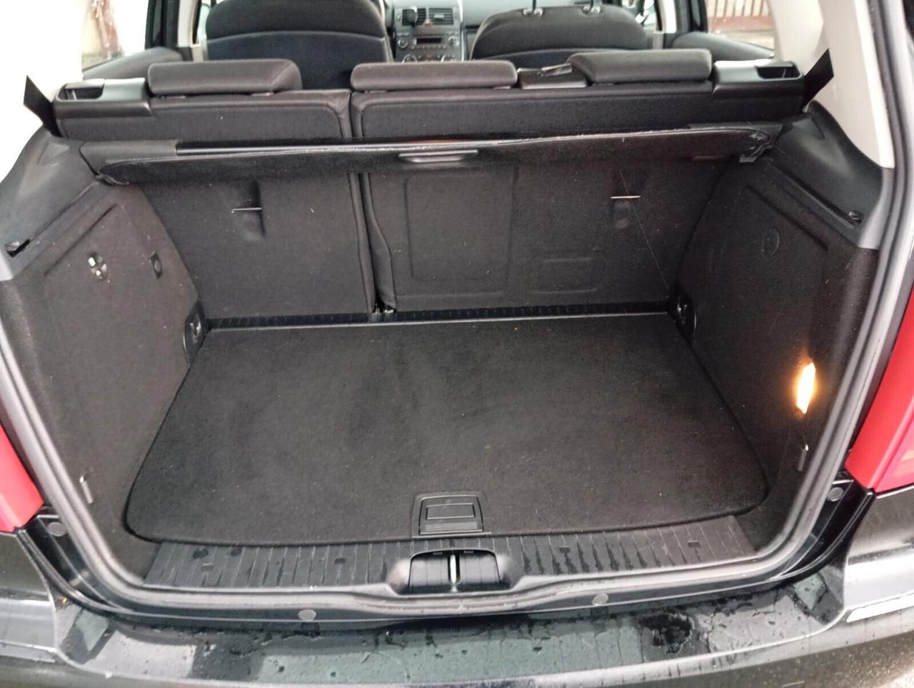 Mercedes-benz A 160 blue efficency