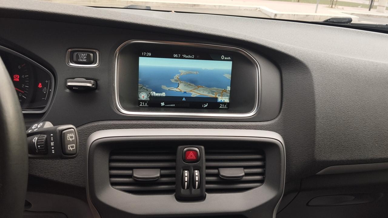 VOLVO V40 1.6 DIESEL NAVI-GARANZIA FULL