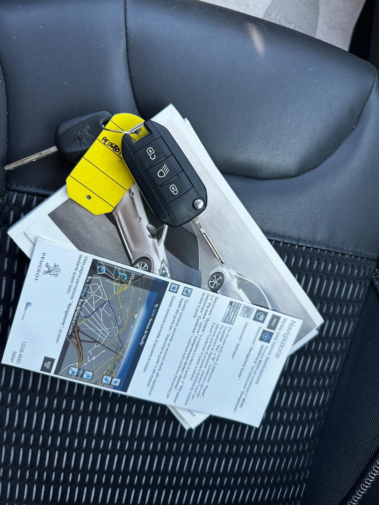 Peugeot 208 1.4 VTi 95 CV 3p. Allure