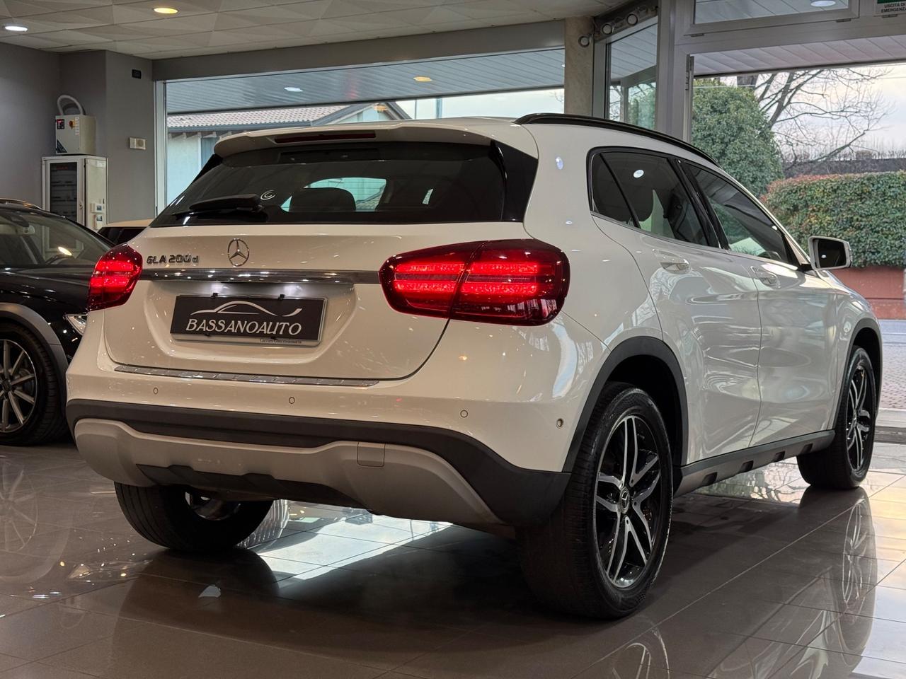 Mercedes-benz GLA 200 d Sport auto !!