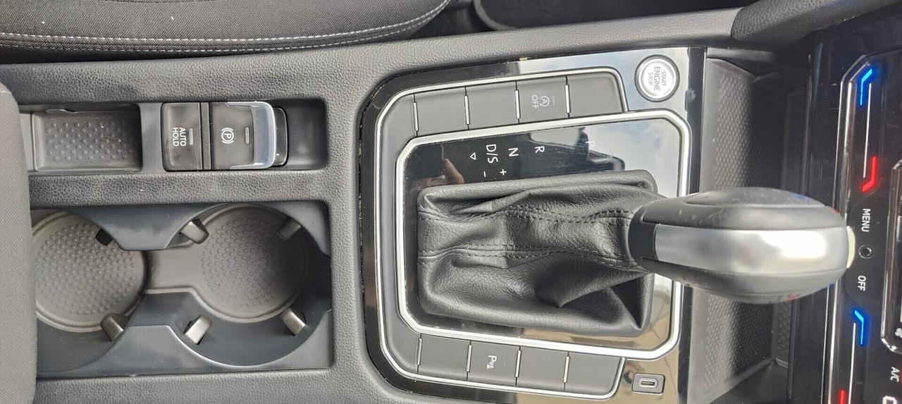 Volkswagen Passat Variant 2.0 TDI SCR 122 CV EVO DSG Business