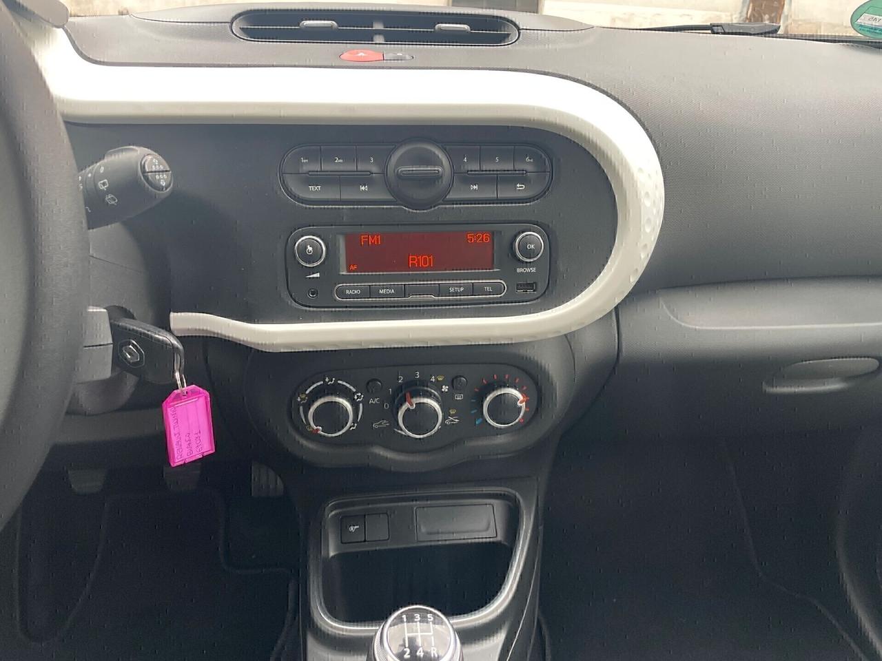 Renault Twingo SCe 71CV Limited 2020