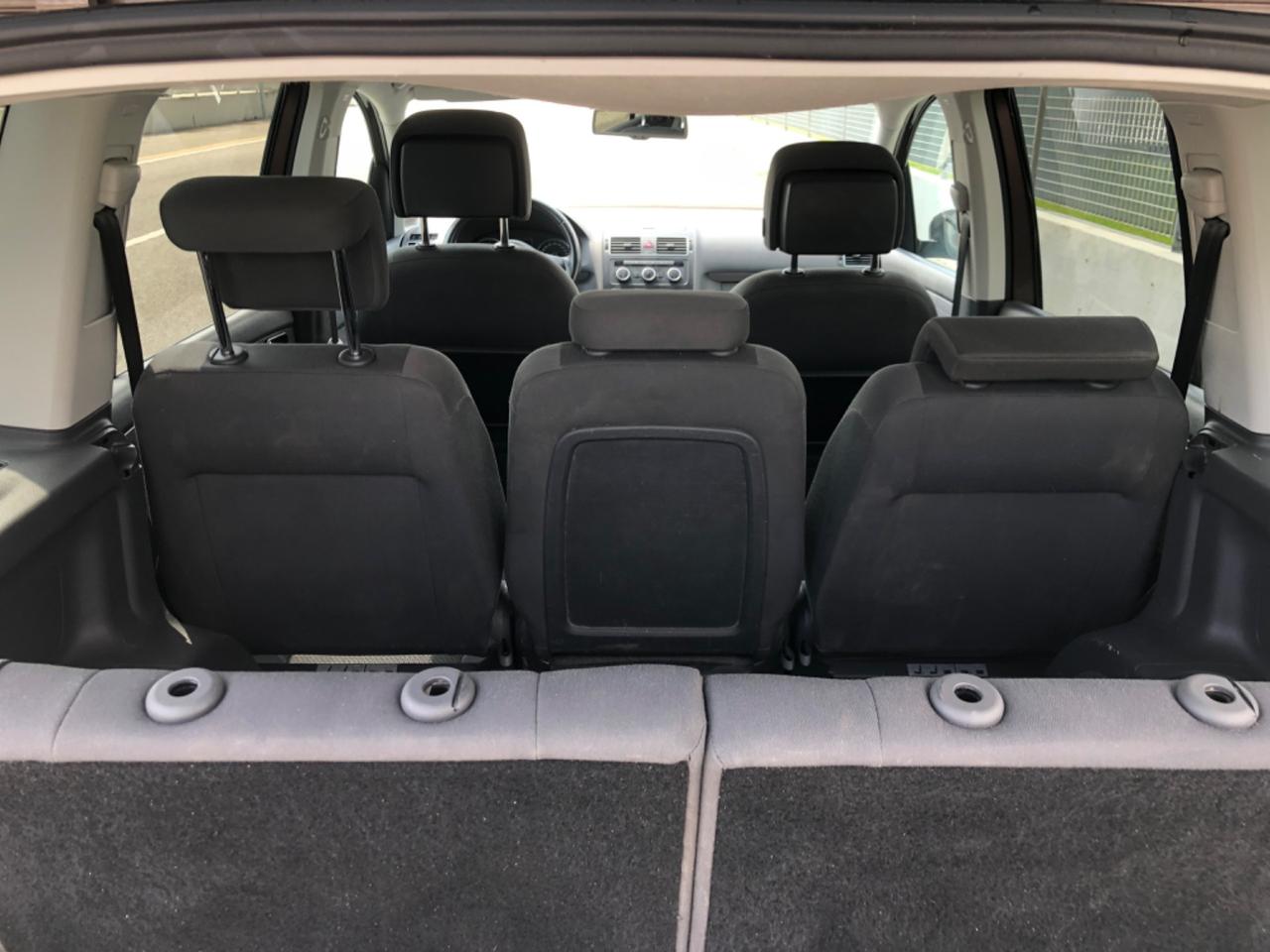 Volkswagen Touran 1.6 TDI 105CV 7 POSTI 2014