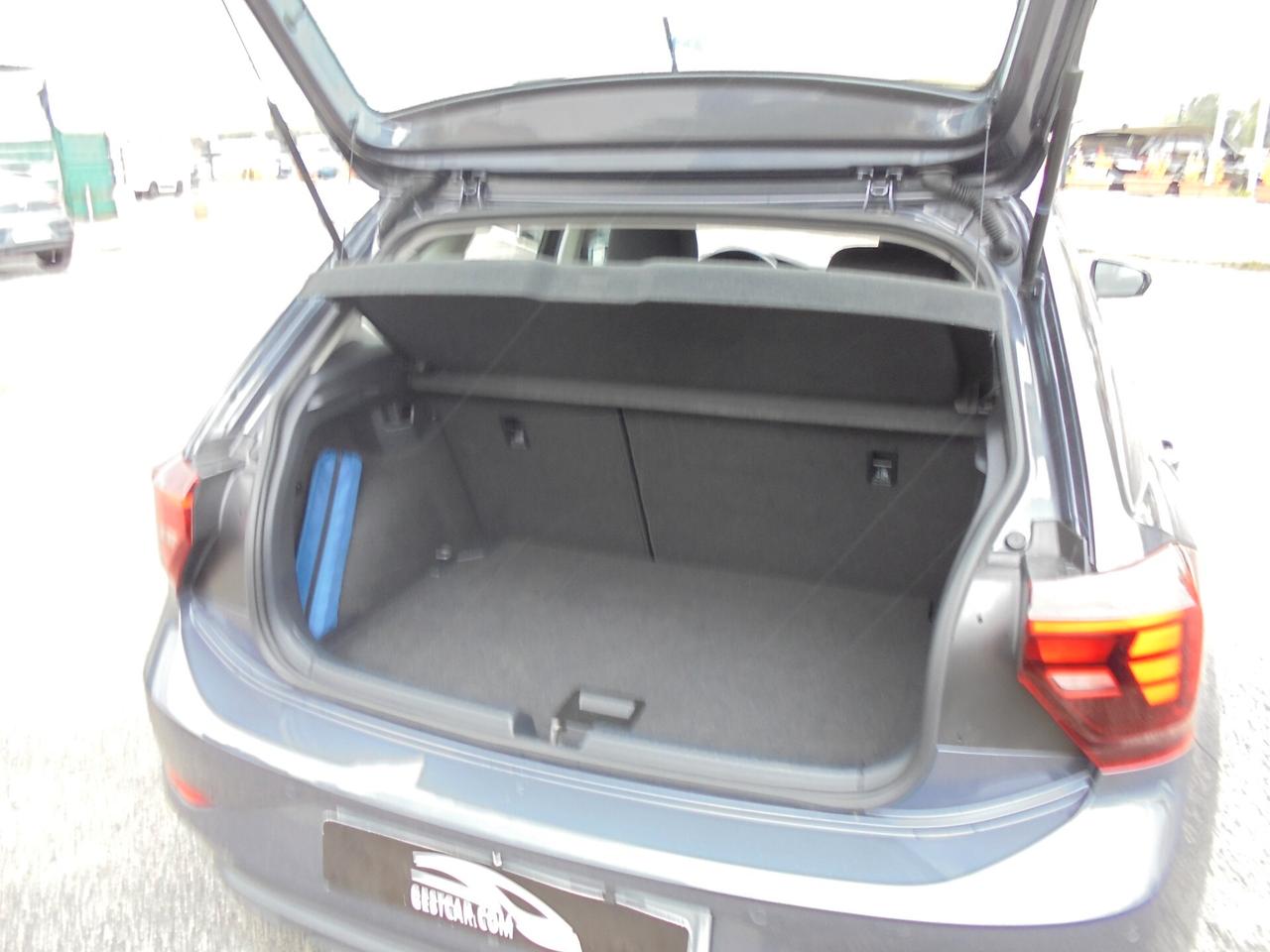 Volkswagen Polo 1.0 TSI DSG Life