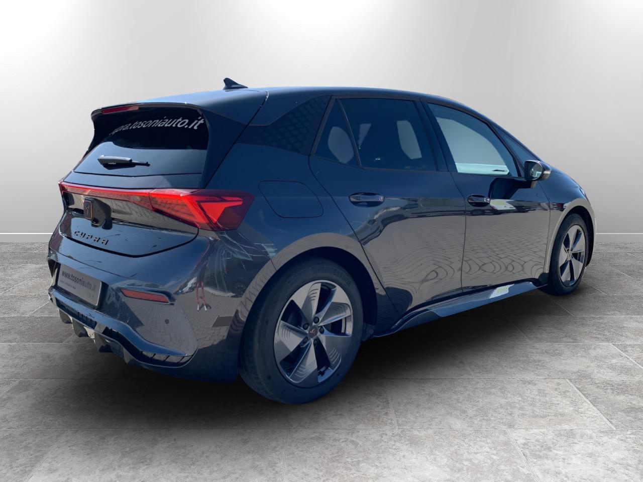 CUPRA Born Born 58 kWh 150 kW (204 CV) Elettrica Rapporto singolo RWD