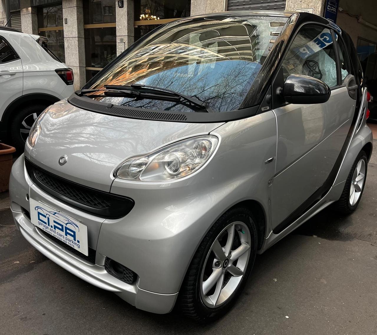 Smart ForTwo 1000 52 kW MHD coupé pulse