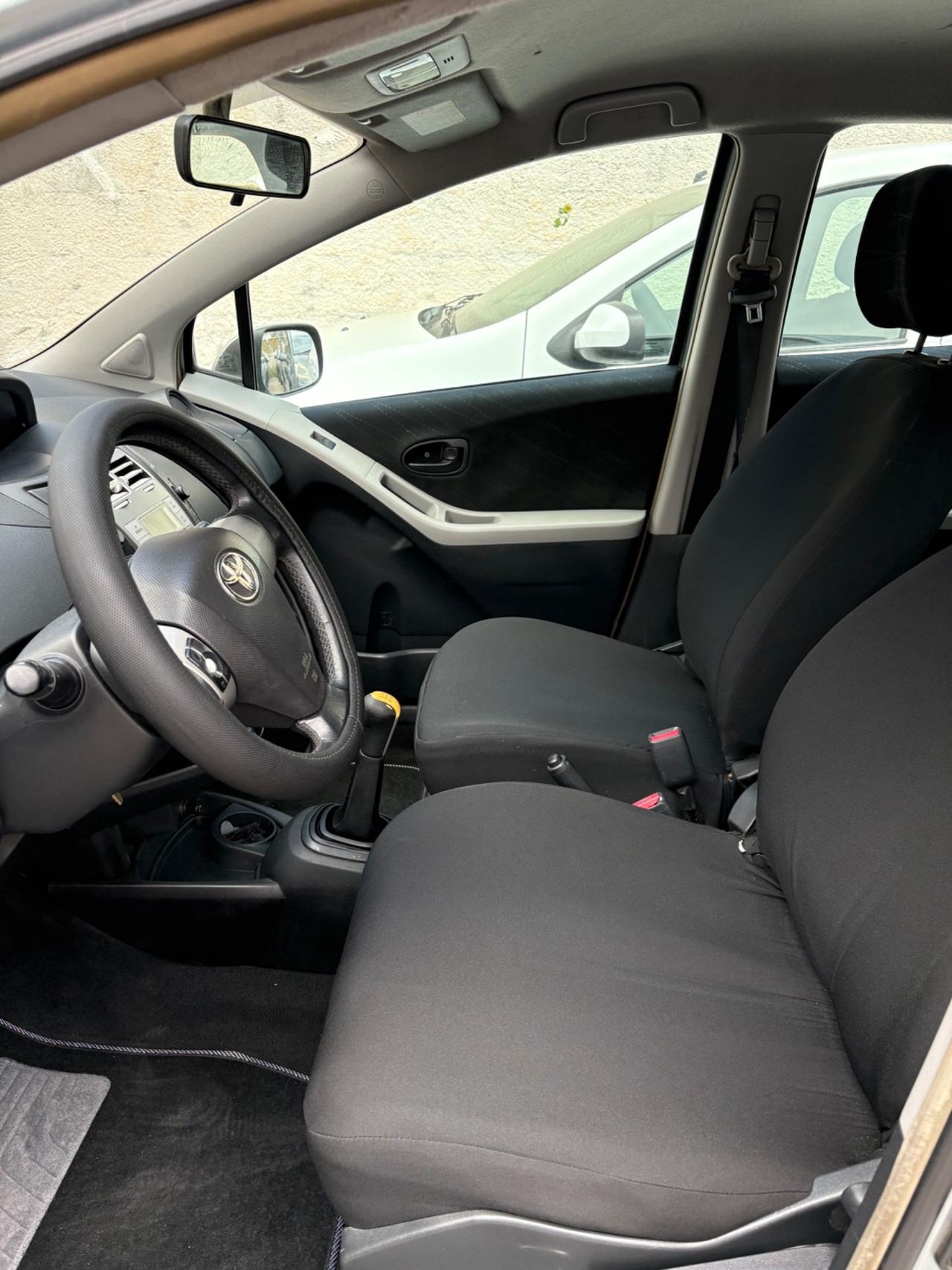 Toyota Yaris 1.4 D-4D iscrivibile asi 129000km