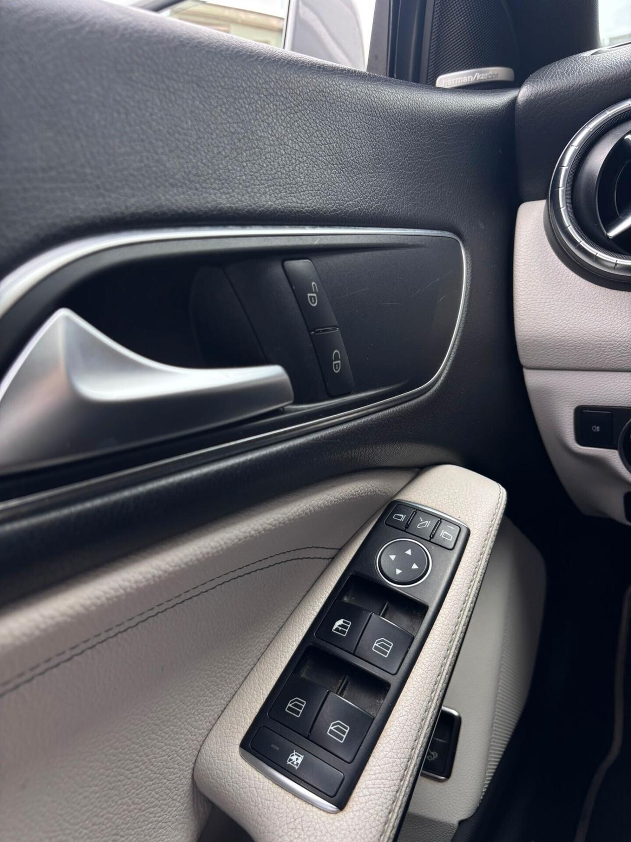 Mercedes-benz CLA 220 d Automatic Executive