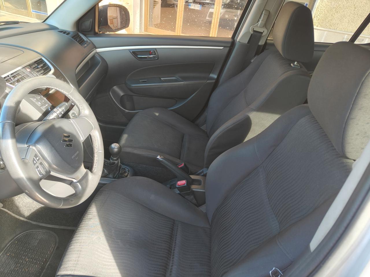 Suzuki Swift 1.3 DDiS 5 porte B-Top