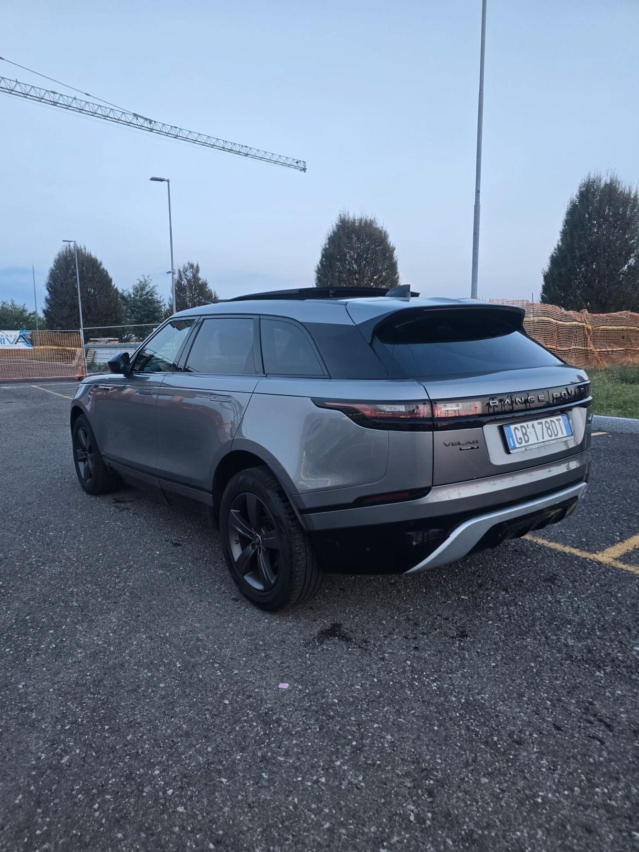 Land Rover Range Velar 2.0D I4 240 CV R-Dynamic S