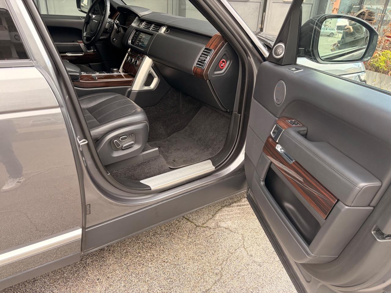 Land Rover Range VOGUE SDV8 FINO AL 9 FEBBRAIO