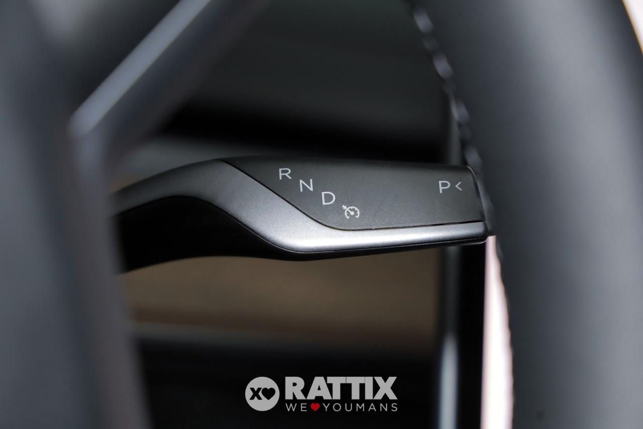 Tesla Model Y motore elettrico 153kW Long Range Dual Motor AWD + tetto panoramico