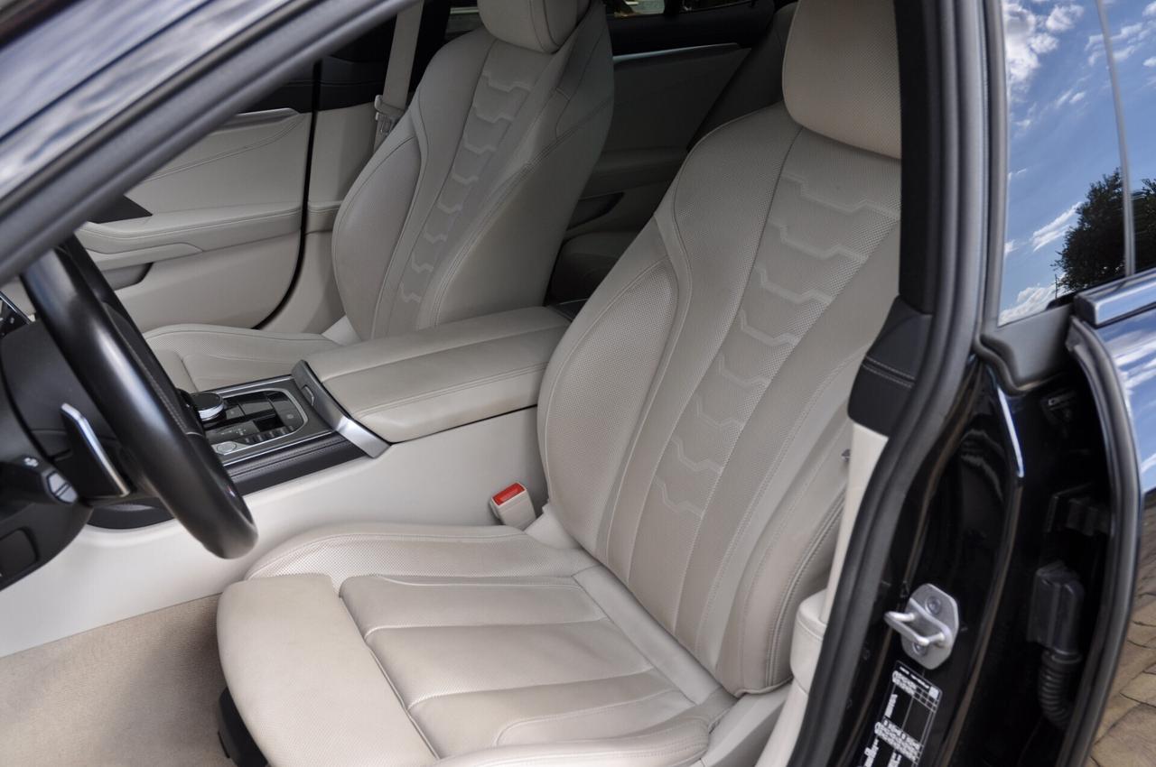 Bmw 840 Serie 8 G16 2022 Gran Coupe 840i M Sport xDrive