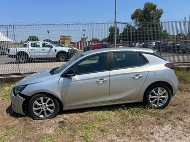 Opel Corsa 1.2 Edition. 1600 km!!!!!
