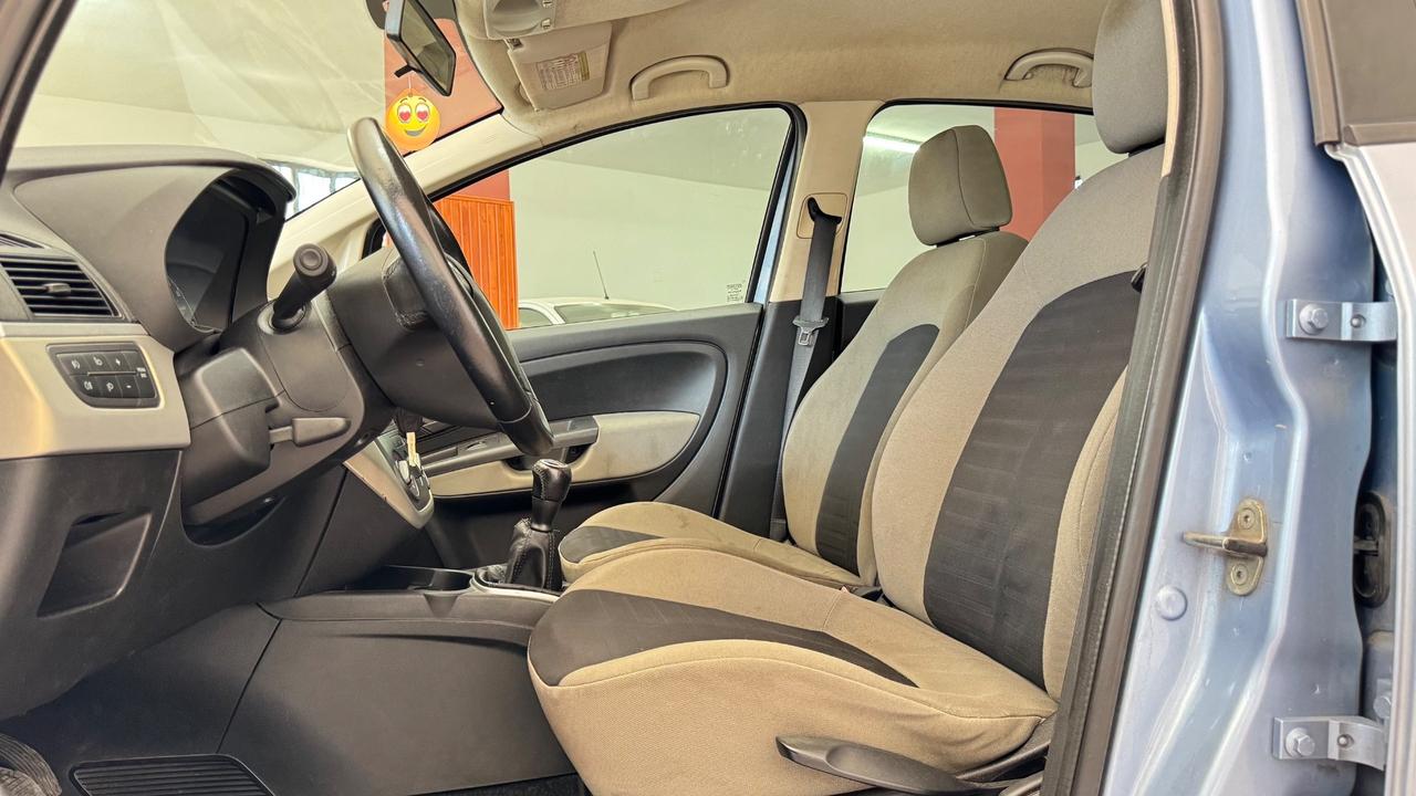 Fiat Grande Punto 1.3 MJT 75 CV 5 porte Dynamic-128.000 km