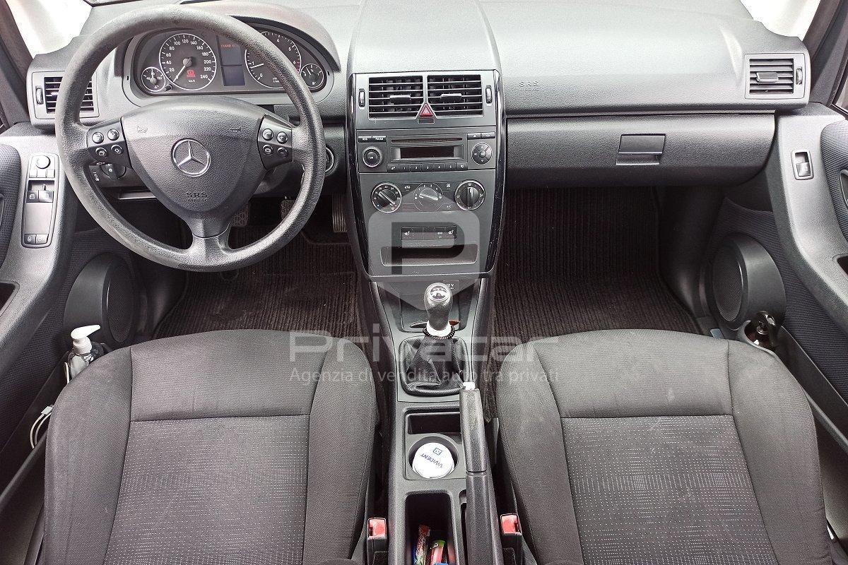MERCEDES A 160 BlueEFFICIENCY Elegance