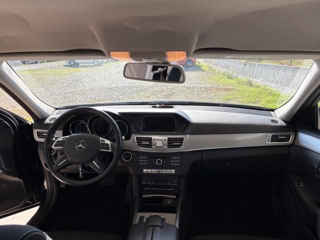 MERCEDES-BENZ E 200 BlueTEC Automatic CHILOMETRI E MOTORE ORIGINALI