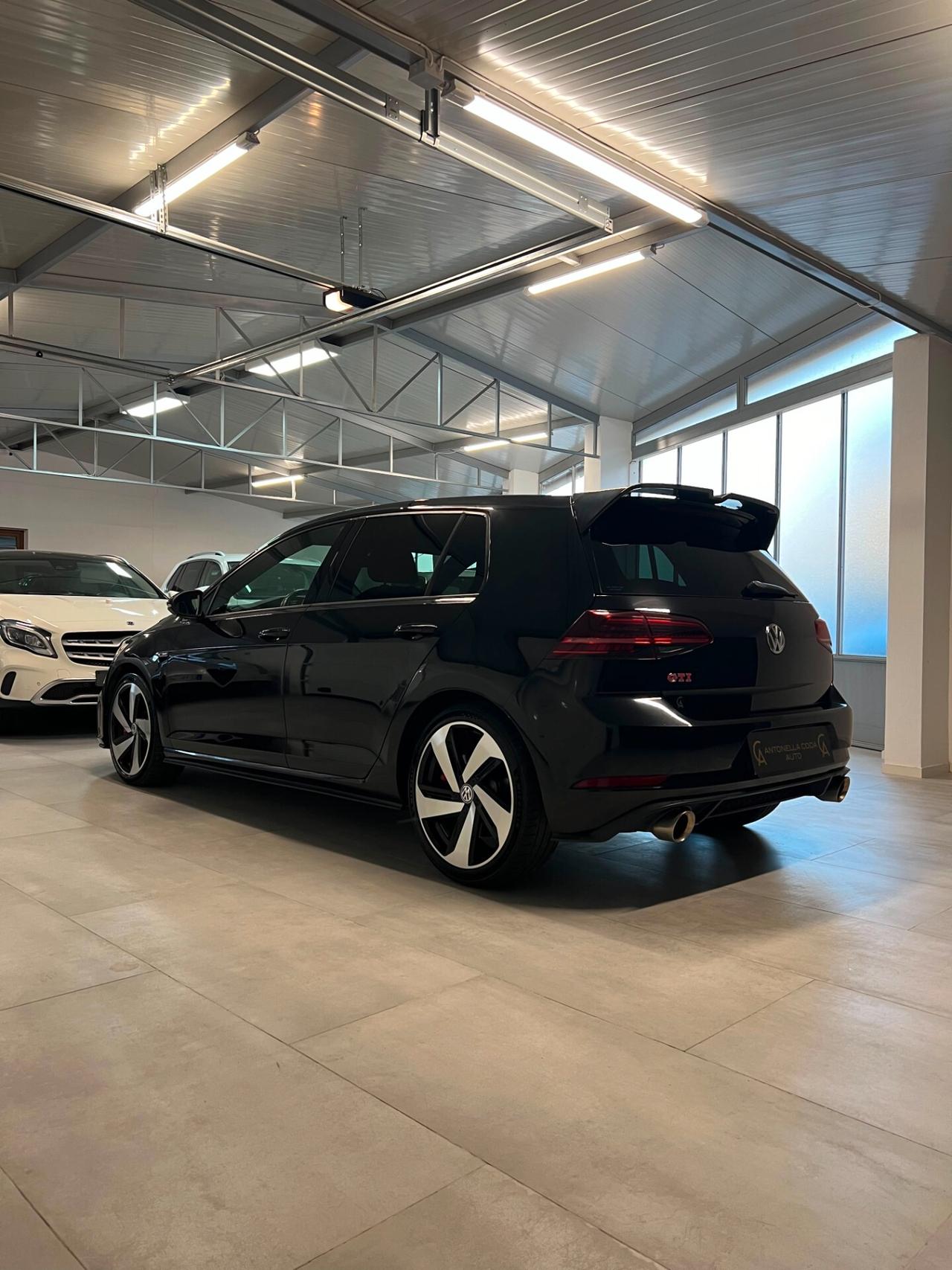 Volkswagen Golf GTI Performance 2.0 245 CV TSI 5p. BMT