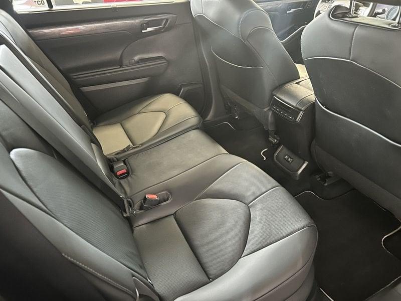 Toyota Highlander Highlander 2.5H AWD-i E-CVT Lounge