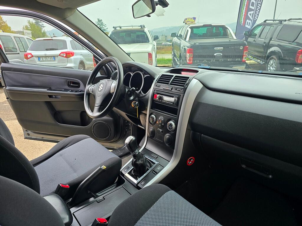 Suzuki Grand Vitara 1.6 16V 4WD CON GPL!