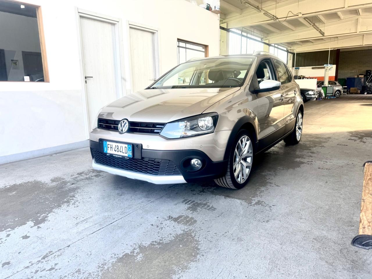 Volkswagen Polo Cross 1.2 TSI DSG BlueMotion Technology